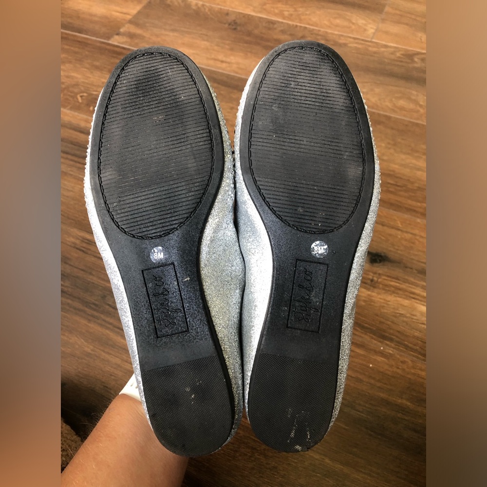 Flats - Picture 4 of 4